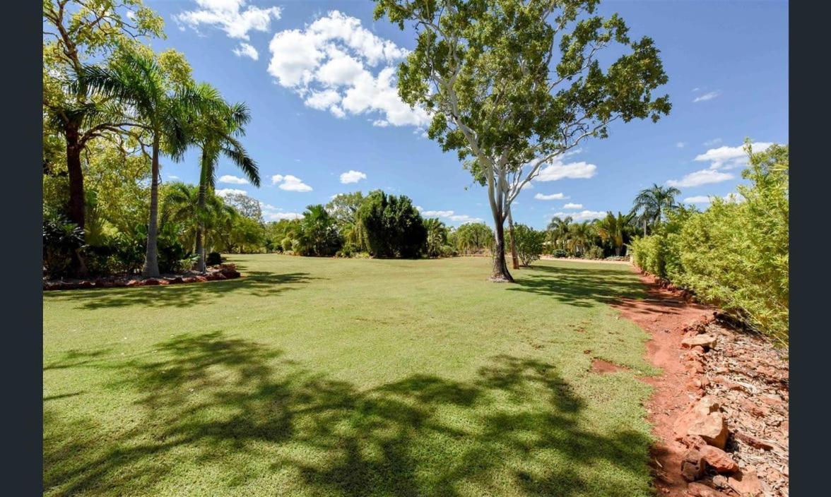 Almost Off Grid Tranquillity Katherine Exterior photo